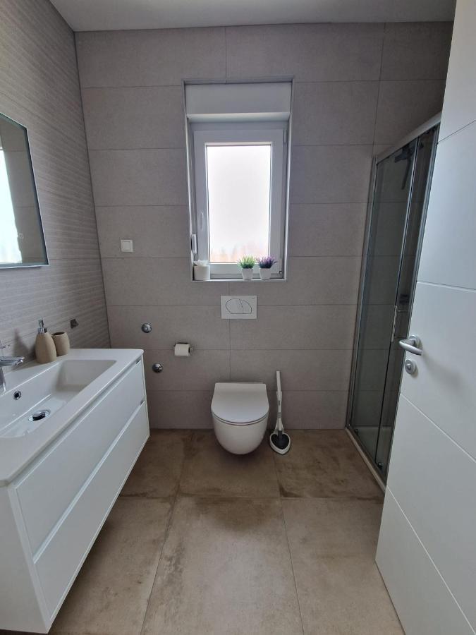 Deluxe Apartment Mila 닌 외부 사진