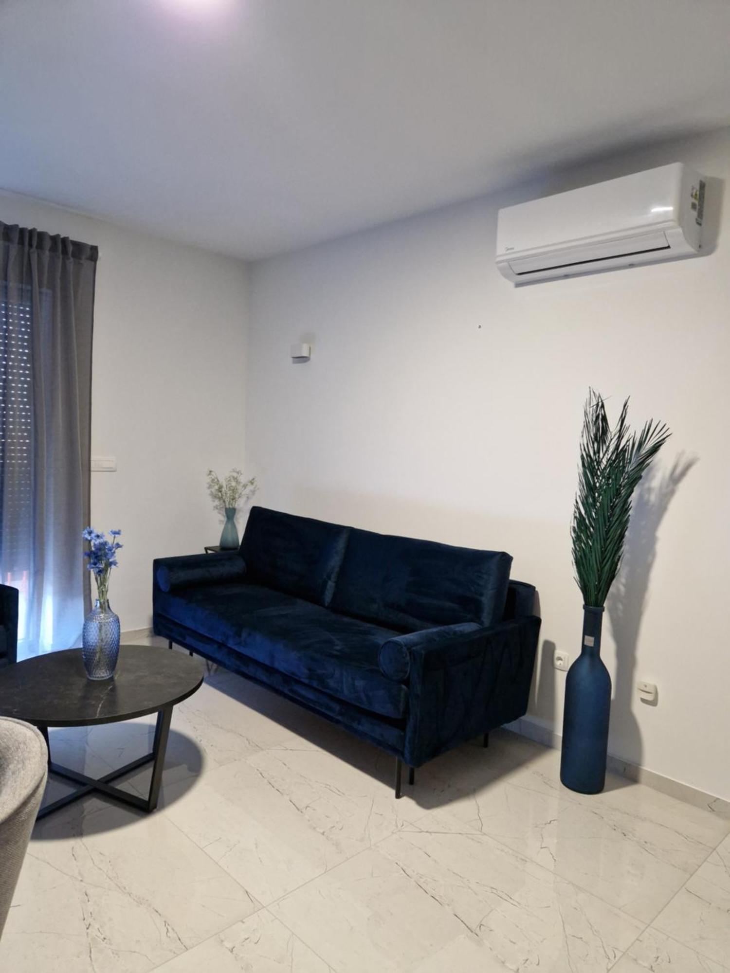 Deluxe Apartment Mila 닌 외부 사진